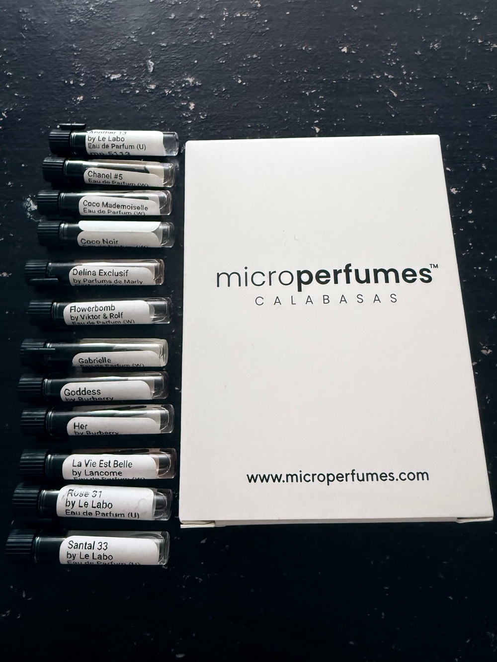 Microperfumes sample vials